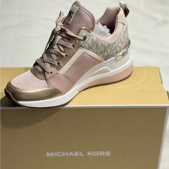 MICHAEL KORS MK Georgie Leather Logo Trainer Pink Rose Gold Women's Sneakers - Picture 3 of 16